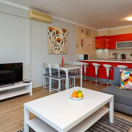 Comfort 1bdr W/pool By Lovelystay *