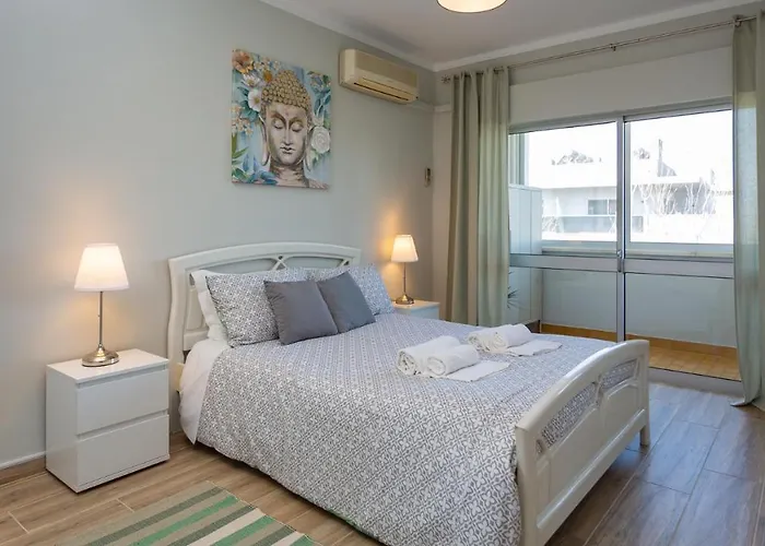 Comfort 1bdr W/pool By Lovelystay Портиман