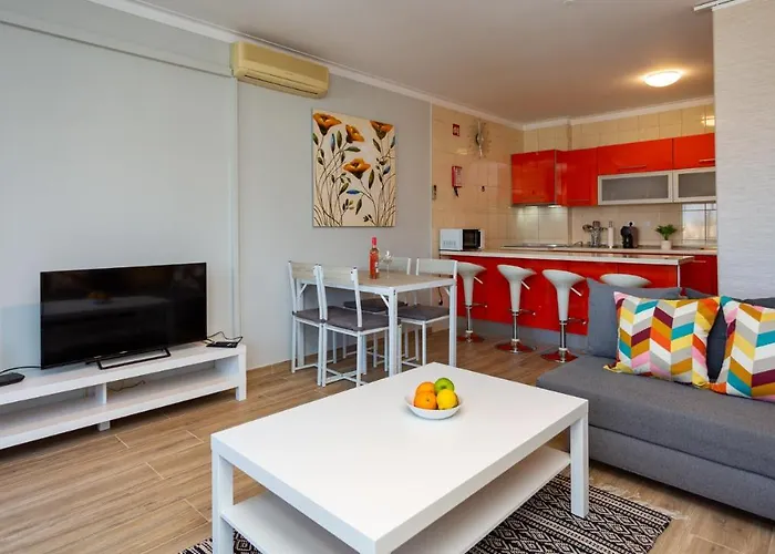 Comfort 1bdr W/pool By Lovelystay *